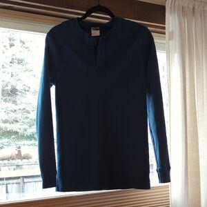 The North Face Men's Teal Blue Long Sleeve Henley.  Never Been Worn! Waffle Weav